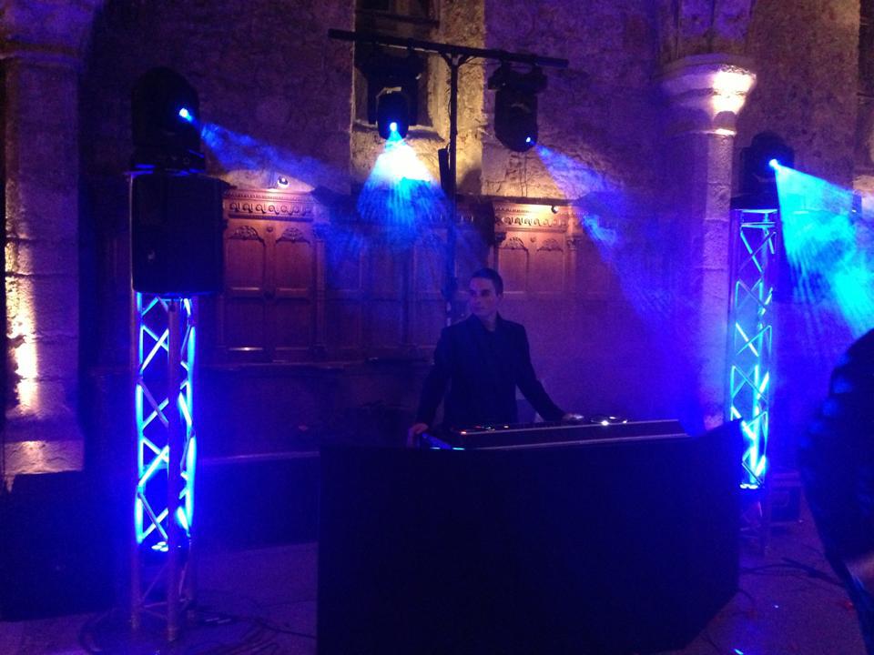 DJ matériel professionnel mariage anniversaire